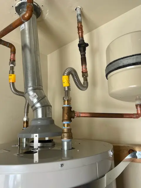 Water heater installation and plumbing repair in Austin